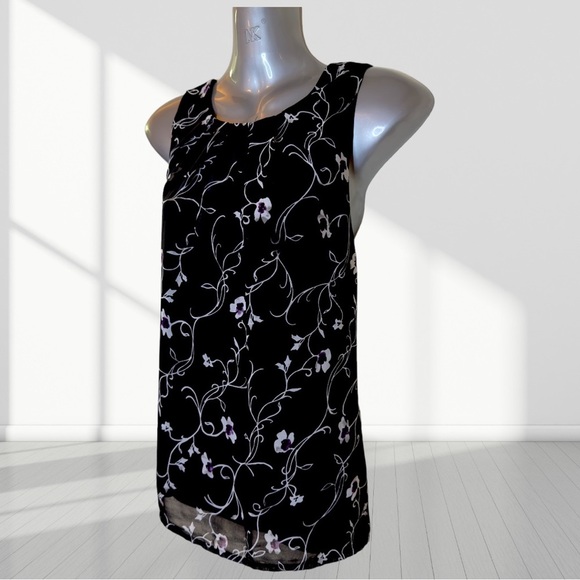 Suzy Shier top Medium - Picture 3 of 9